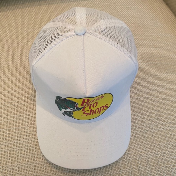 Bass Pro Shops White Fishing Hat / White w Front Fish Screen-print / OSFM - Picture 5 of 9